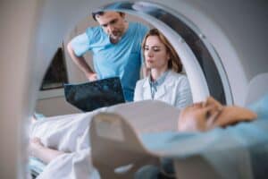 אילו מקרים רפואיים מצריכים הפניית ל-MRI